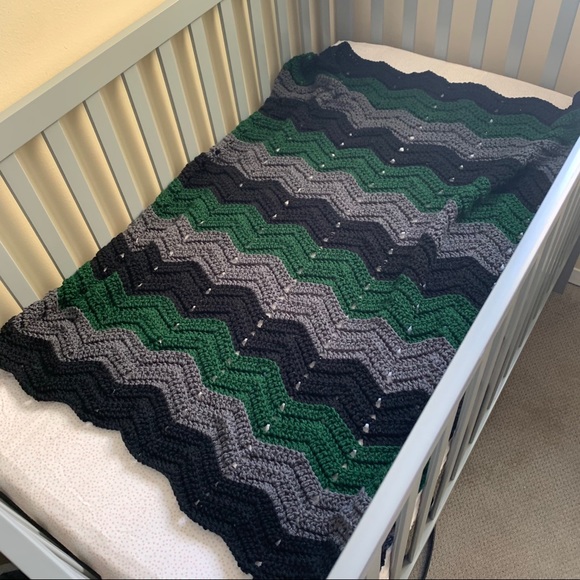 Made by Grandma - Hand Crocheted Baby Blanket - Picture 1 of 3